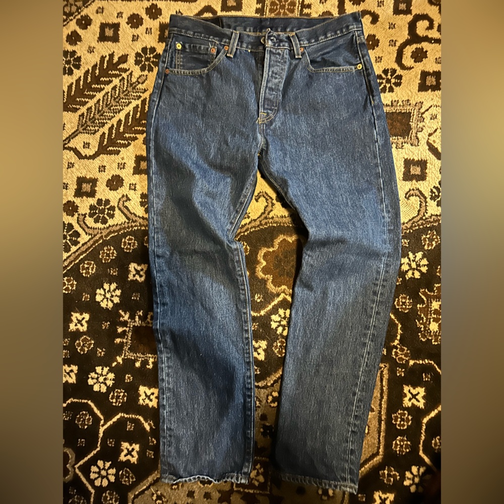 Levi 501 button fly 31x30